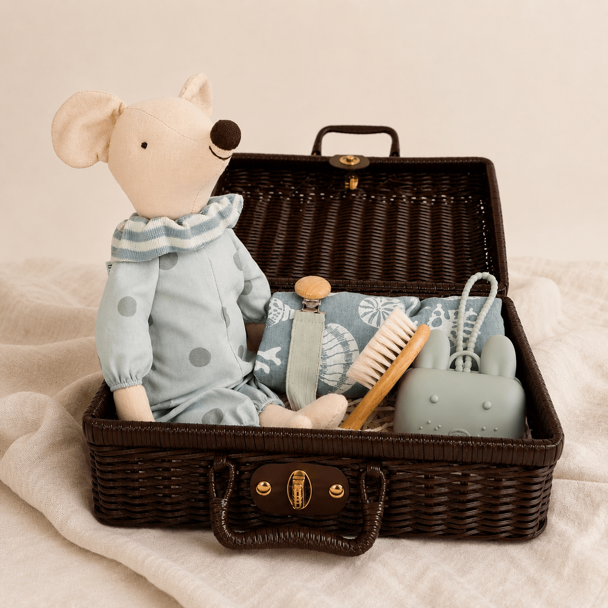 Mouse Heirloom Suitcase | Sage Edition - Wrap With Love