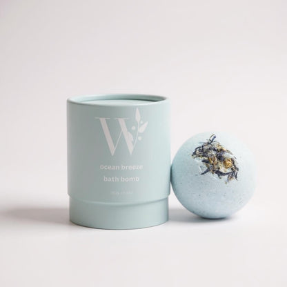 Vegan handcrafted bath bombs with flower petals | Wrap With Love