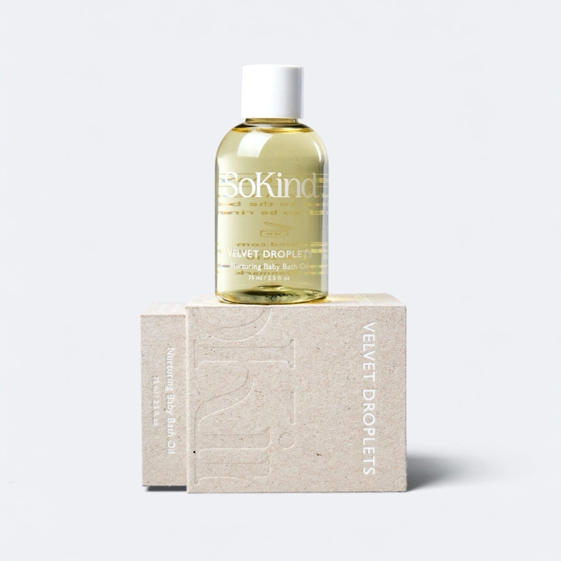 Velvet Droplets Nurturing Baby Bath Oil - Wrap With Love